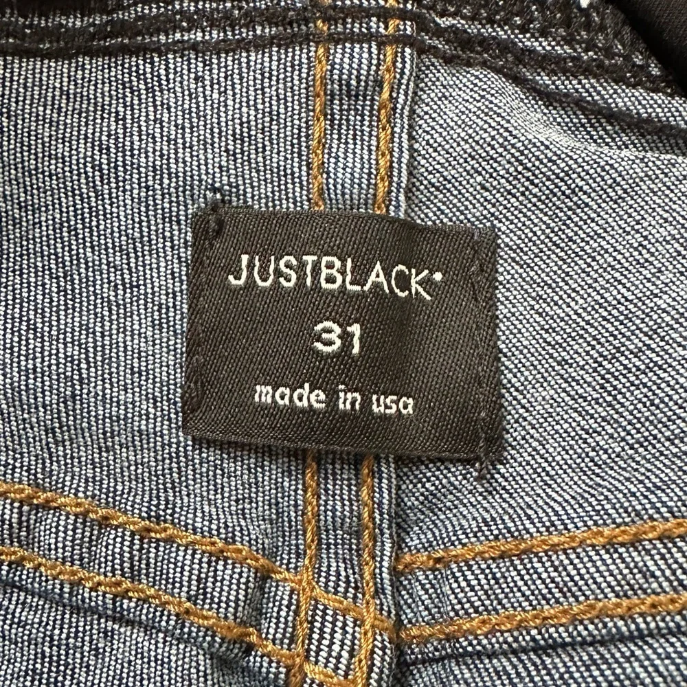 JUST BLACK Romeo Maternity Frayed Cuff Denim Shorts, size 31